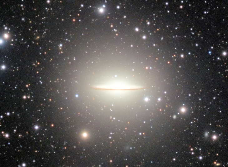 The enigmatic assembly process of the Sombrero galaxy