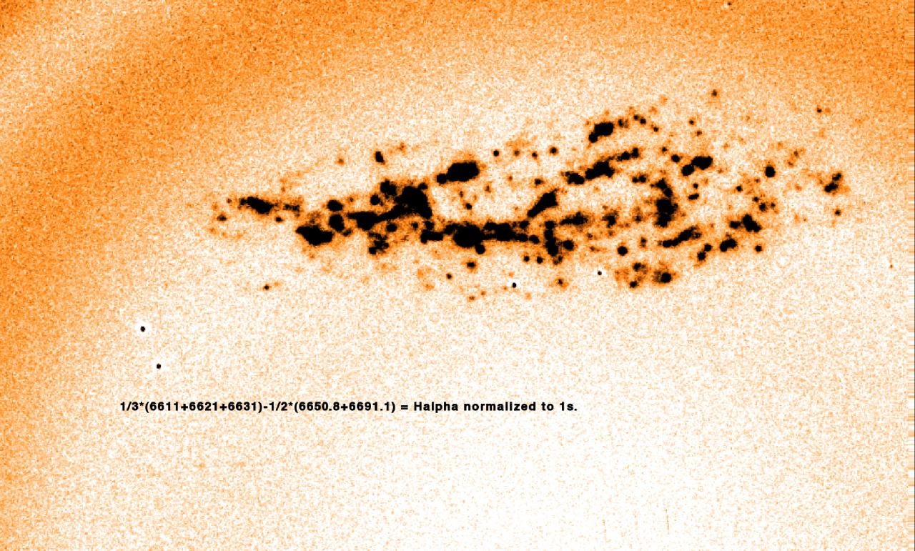 distribución de las regiones H-Alpha en la galaxia NGC2770