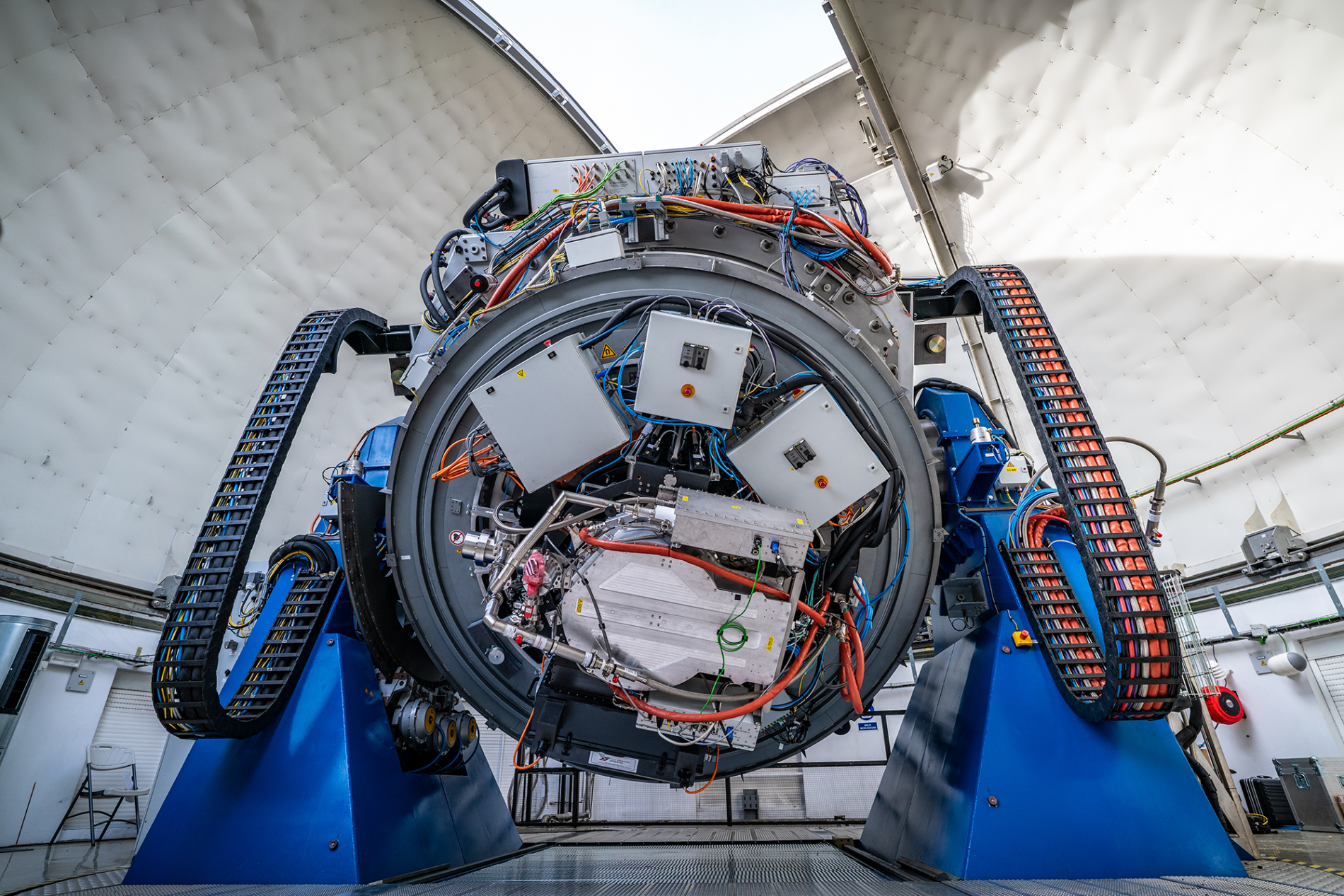 Imagen de la cámara JPCam instalada en el telescopio Javalambre