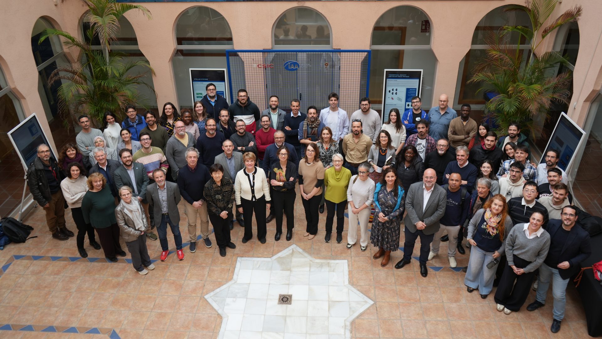 Imagen de la región de formación estelar masiva AFGL 5180