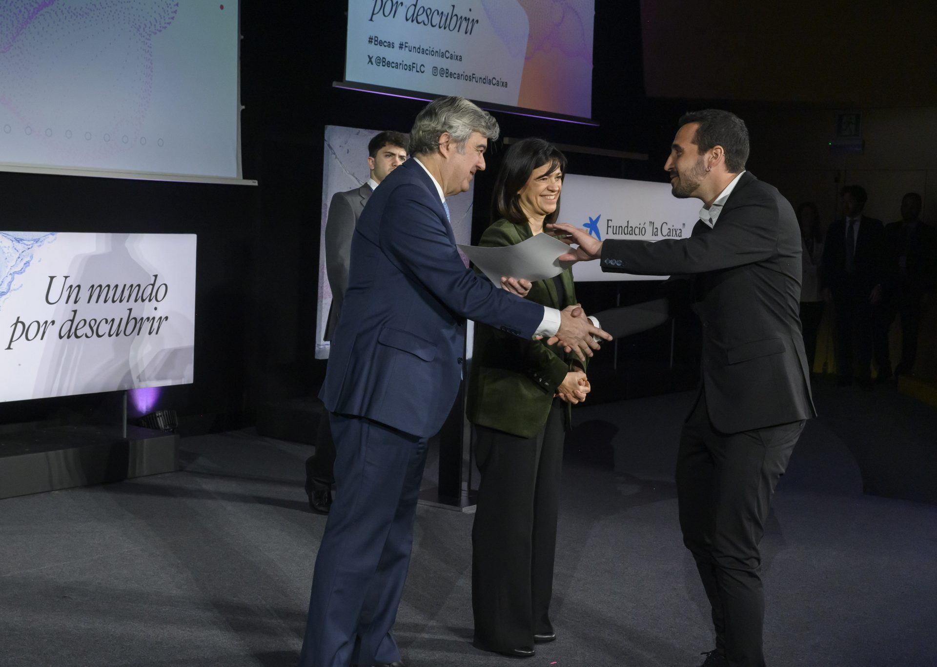 Imagen de la región de formación estelar masiva AFGL 5180